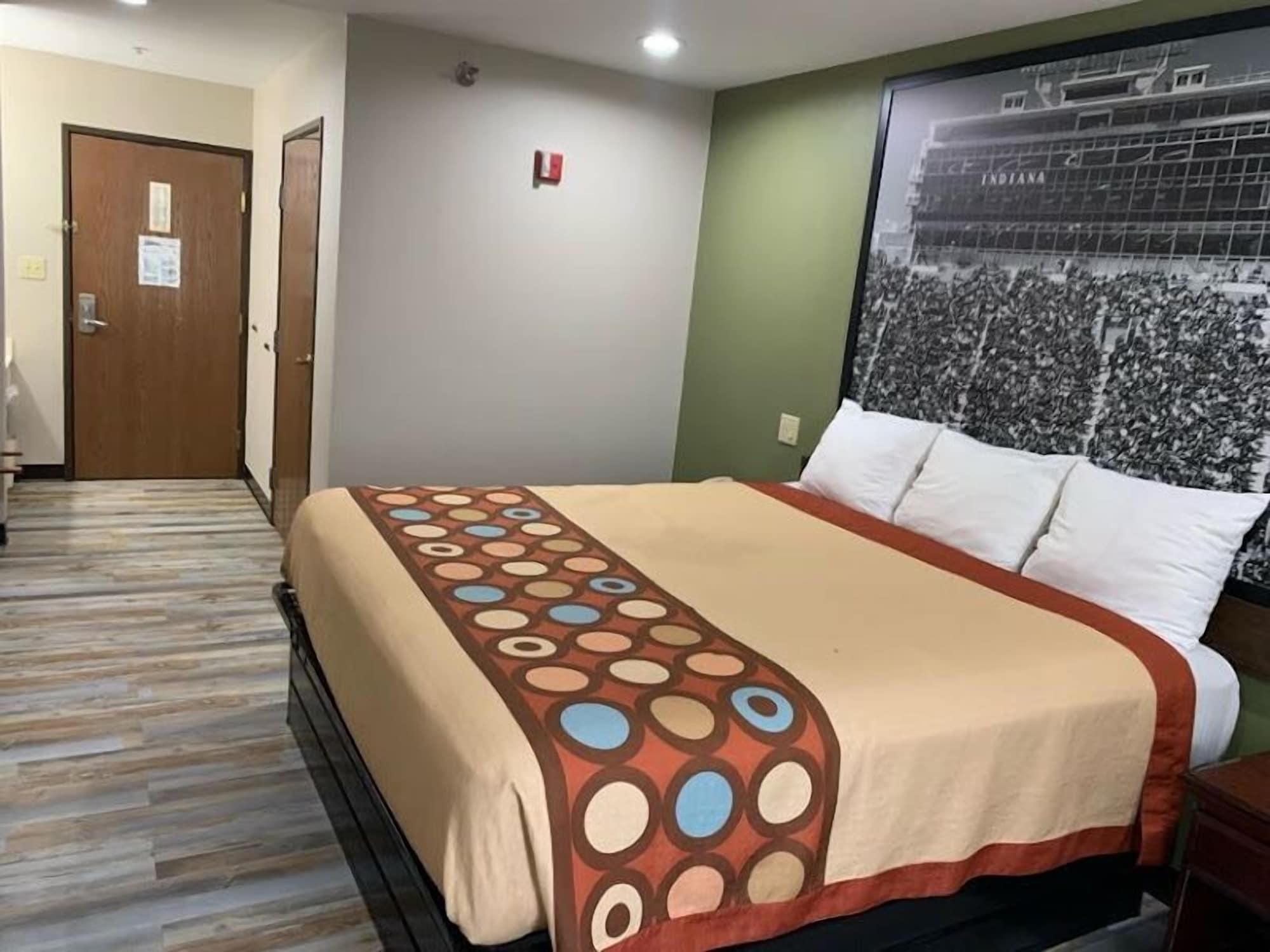 Super 8 By Wyndham Frankfort In Dış mekan fotoğraf