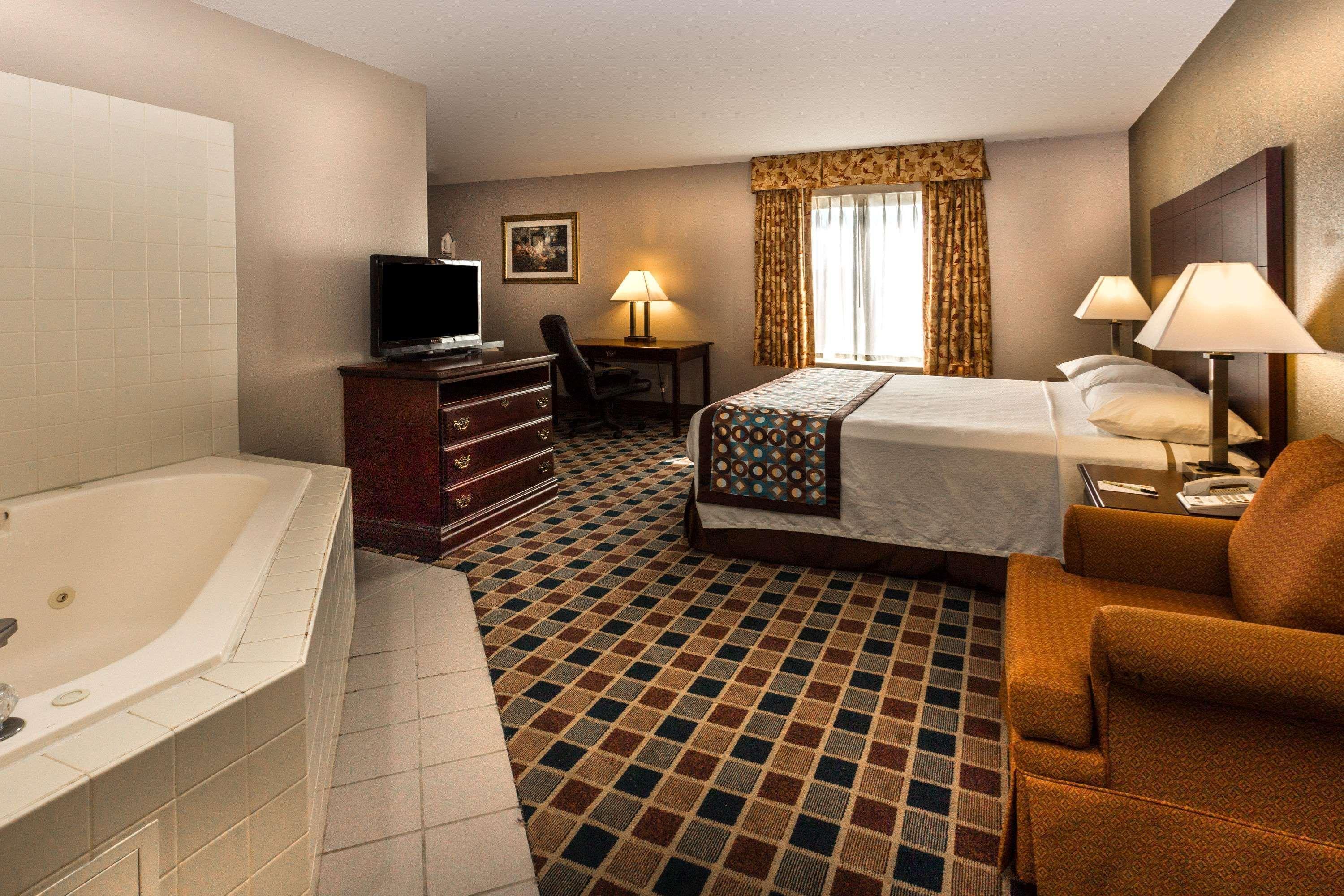 Super 8 By Wyndham Frankfort In Dış mekan fotoğraf