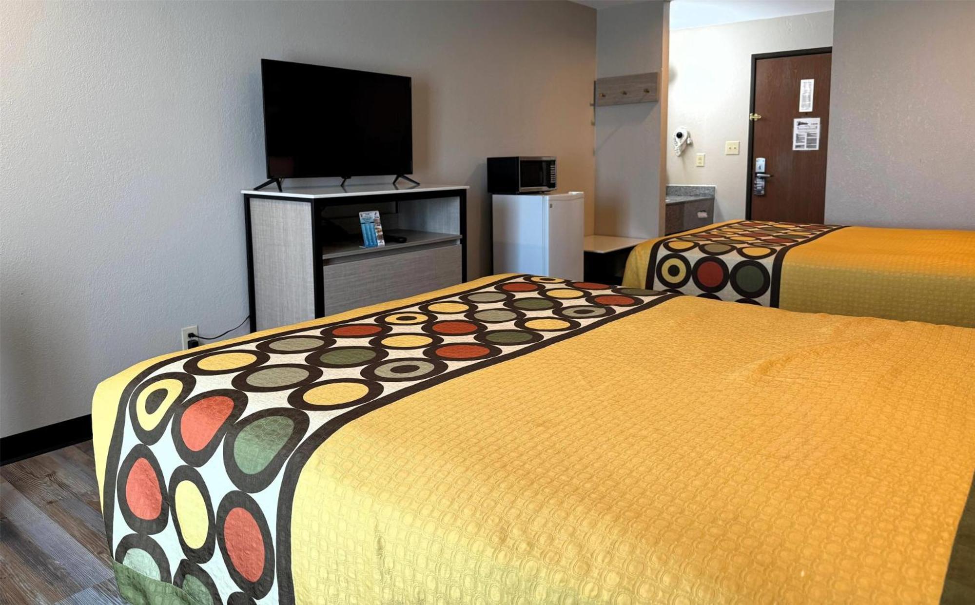Super 8 By Wyndham Frankfort In Dış mekan fotoğraf